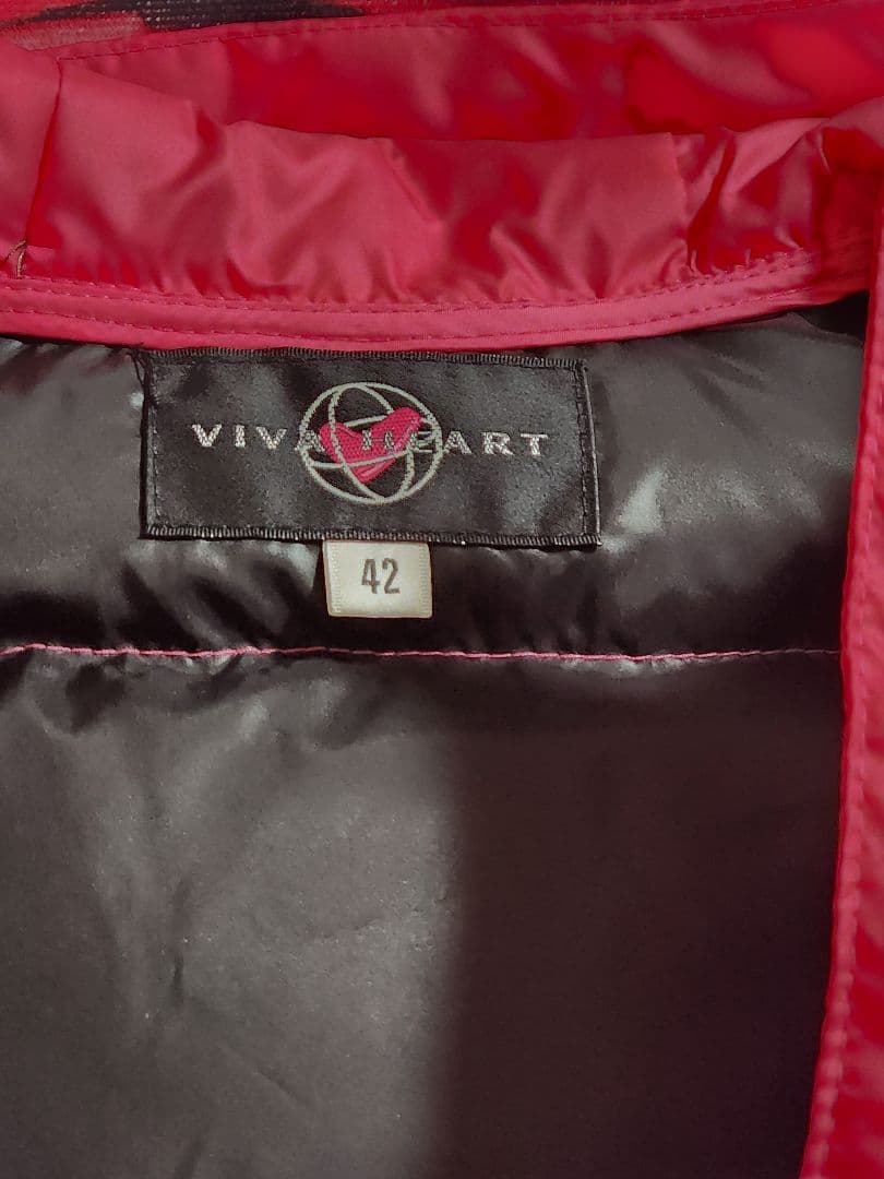 ★VIVA HEART フード付きダウンベスト　サイズ42　ビバハート