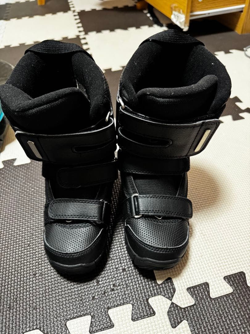 子供用スノーボード用品セット（5～8歳向け）