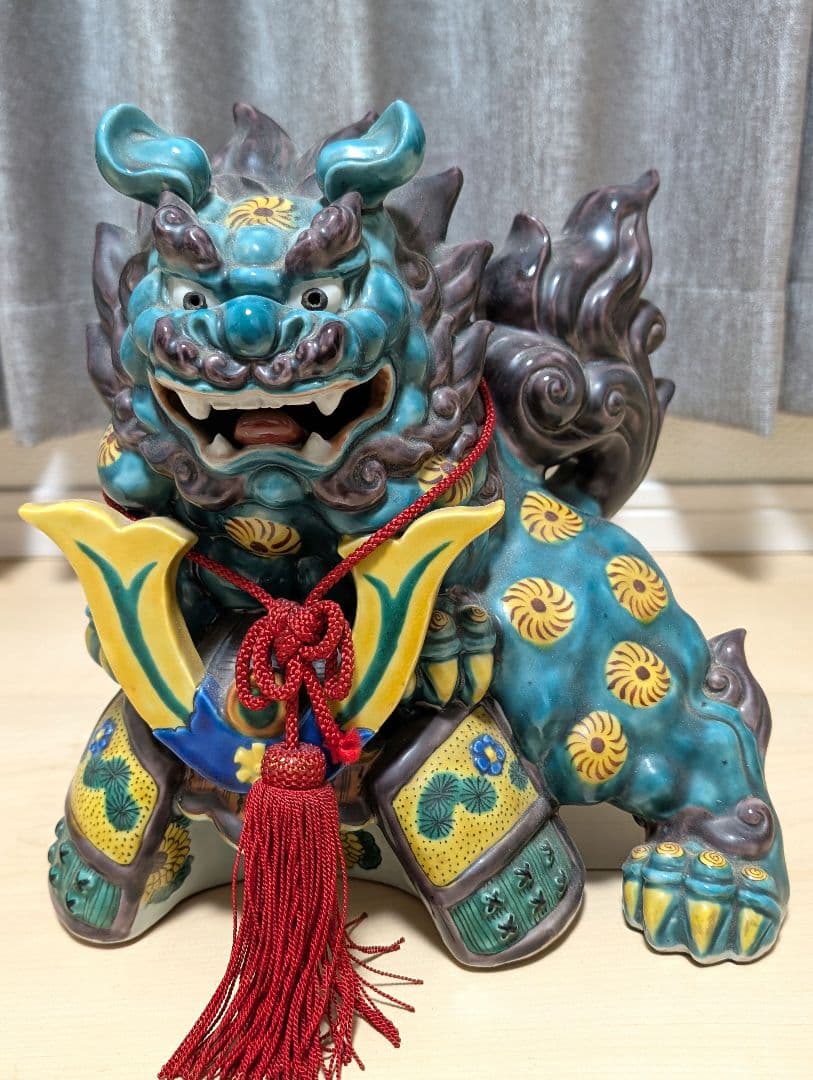 九谷焼 獅子 兜 縁起物 置物 陶器 骨董品 時代物 アンティーク 古民家