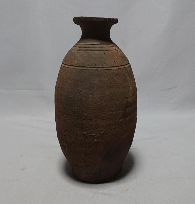 コレクター収集品　琉球　古陶壺屋焼　焼締徳利　「鬼の腕」　19世紀　江戸末期