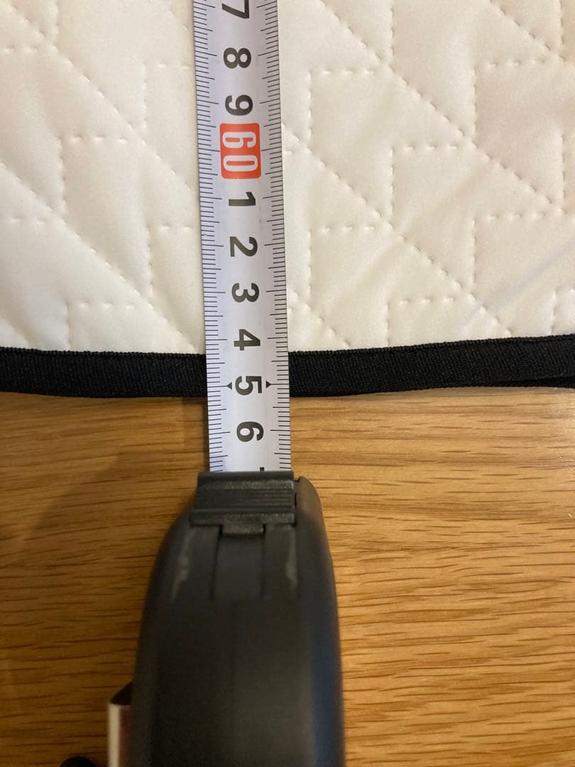 週末セールNew Balanceキルティングフード付きアウターホワイトMサイズ