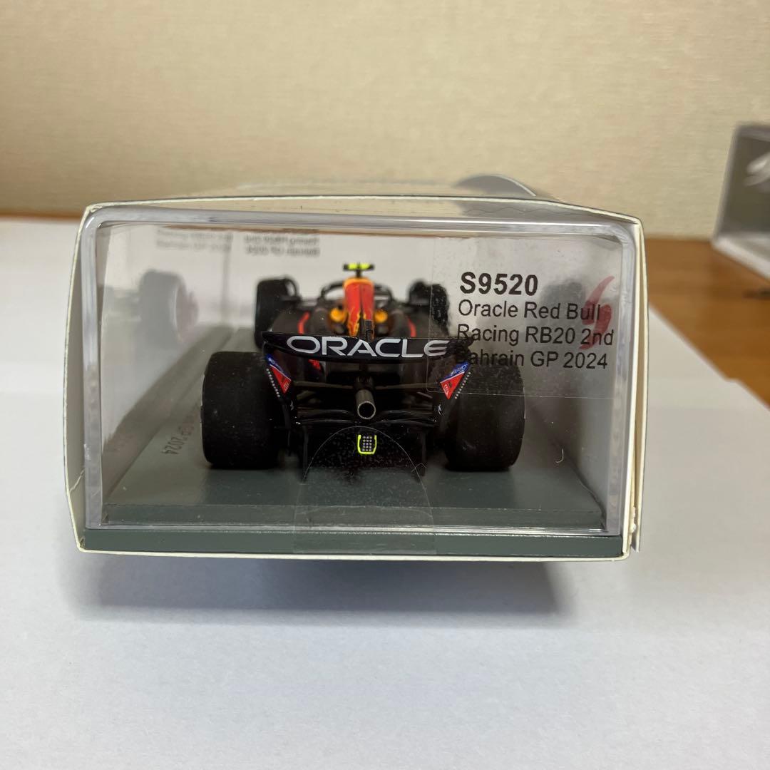 Oracle Red Bull Racing RB20 1/43 ミニカー