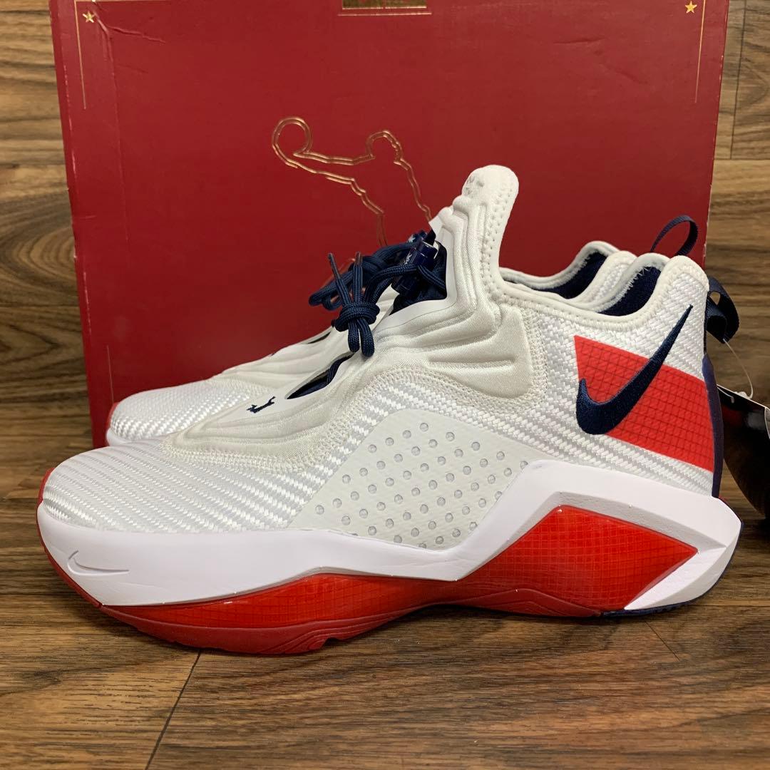 未使用 Nike LeBron Soldier 14 \"White/Red\"