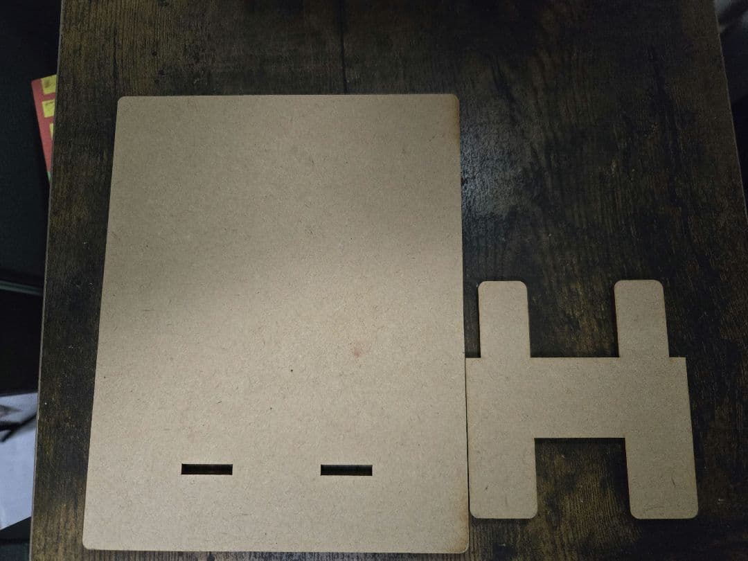 チェンソーマン×TOWER RECORDS 木製マルチスタンド