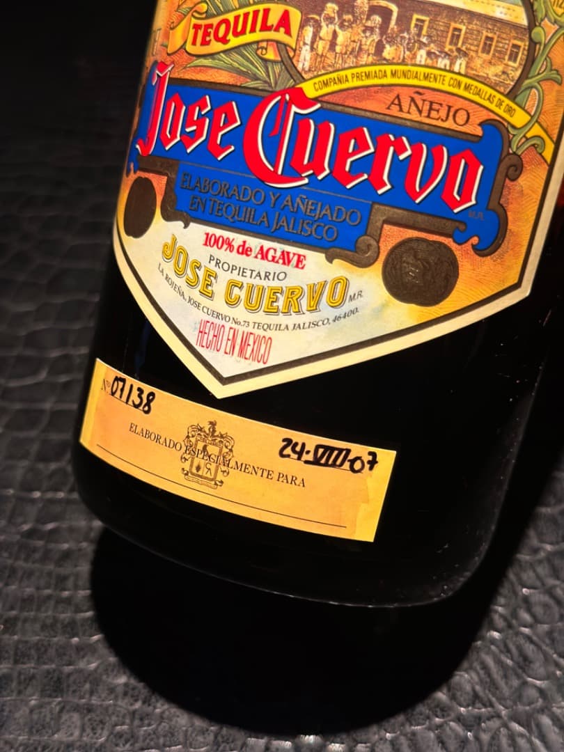 テキーラ/ホセクエルボ/レゼルヴァ・デ・ラ・ファミリア/2007年／レア