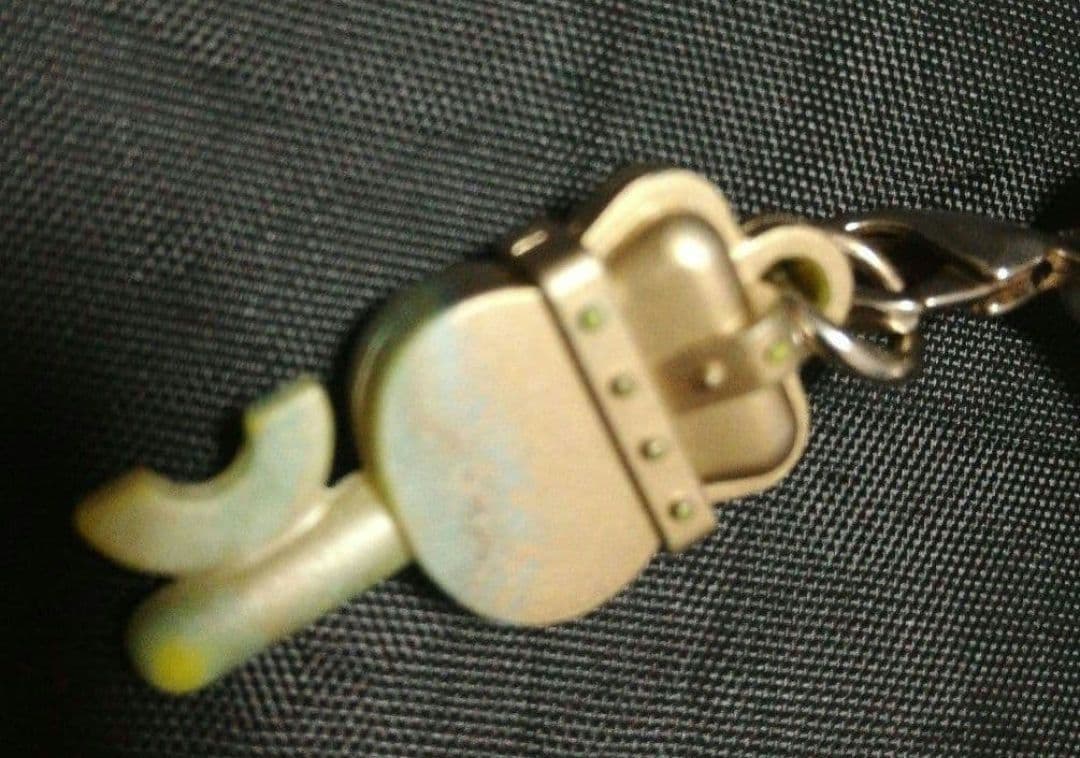 (日曜日までのSALE)希少・たまごっちプラス 夢のロイヤルふぁみりー バンダイ