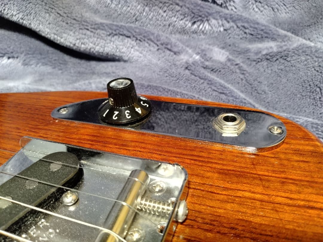 ラップスチールギター　フェンダースタジオデラックスタイプ　ハンドメイド品