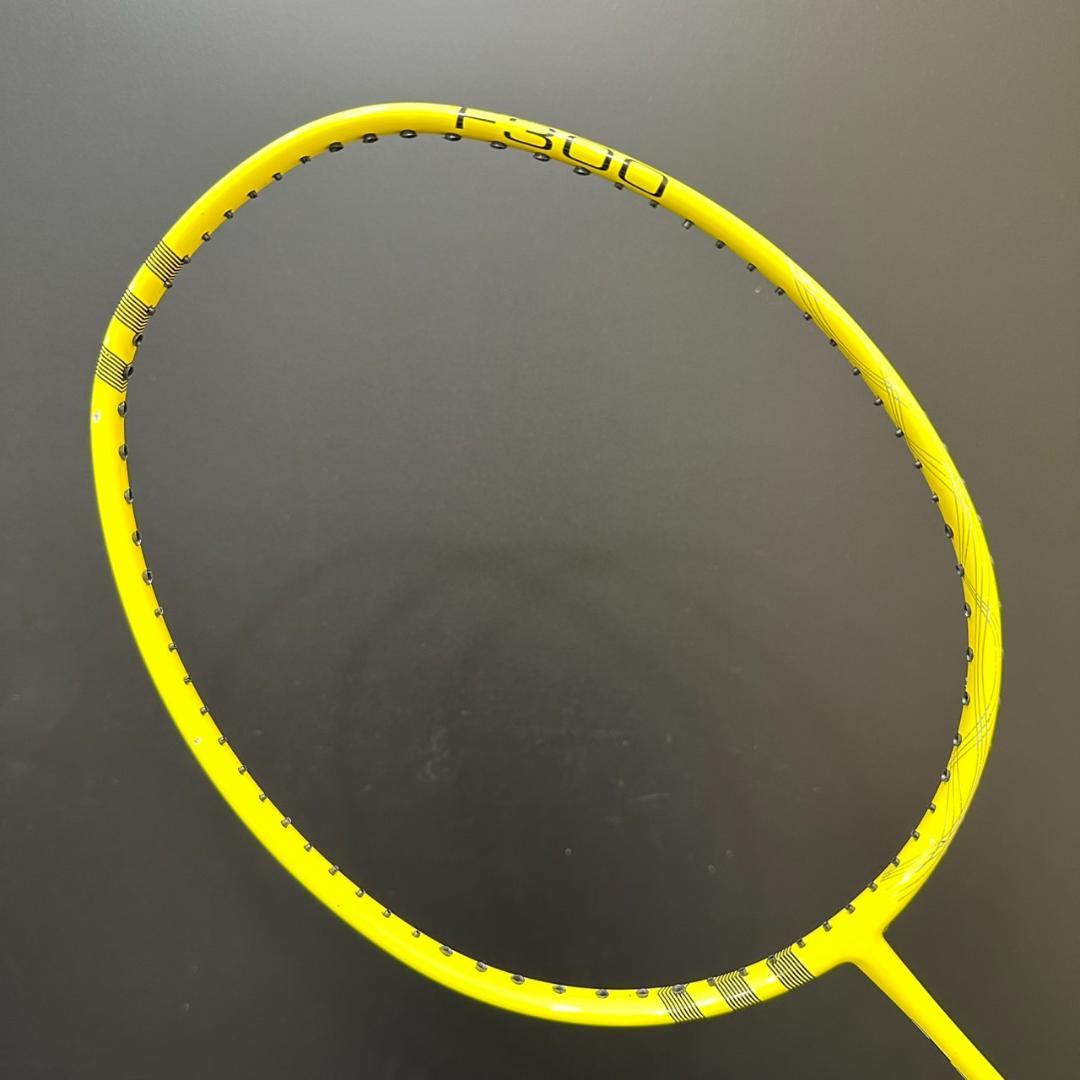 adidas　アディダス　バドミントンラケット　F300　MO-63