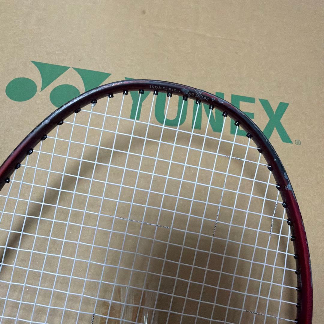 傷あり　YONEX Muscle Power 50 赤　バドミントンラケット