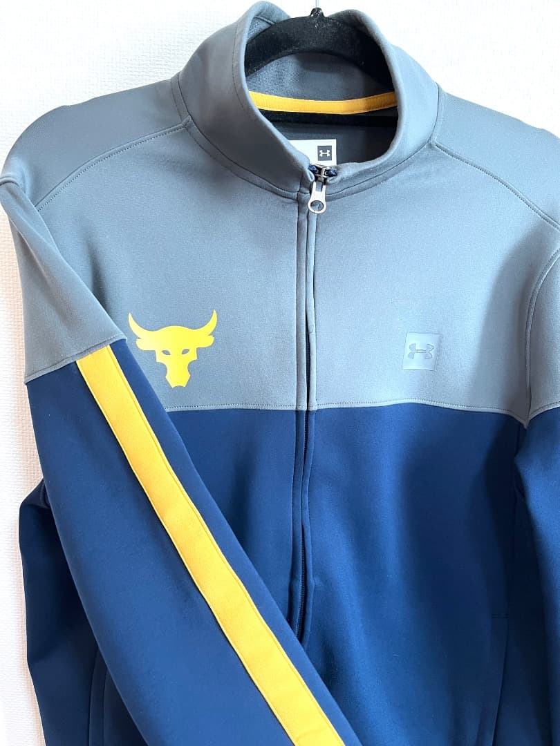 【美品】UA PROJECT ROCK トラックジャケット/M/1345824