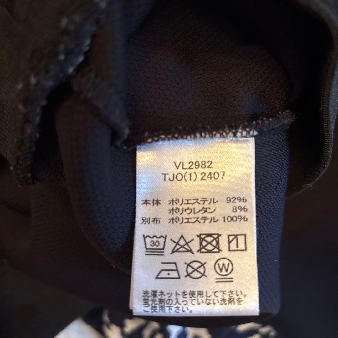 FILA×ウィンザーのコラボ　可愛いうさぎシリーズ　フード付きトレーナー