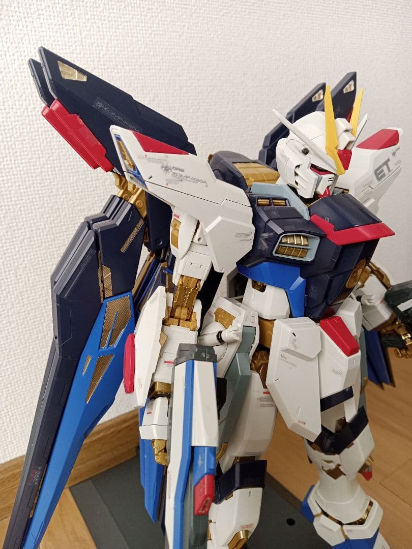 バンダイ PG 1/60 ストライクフリーダムガンダム 完成品