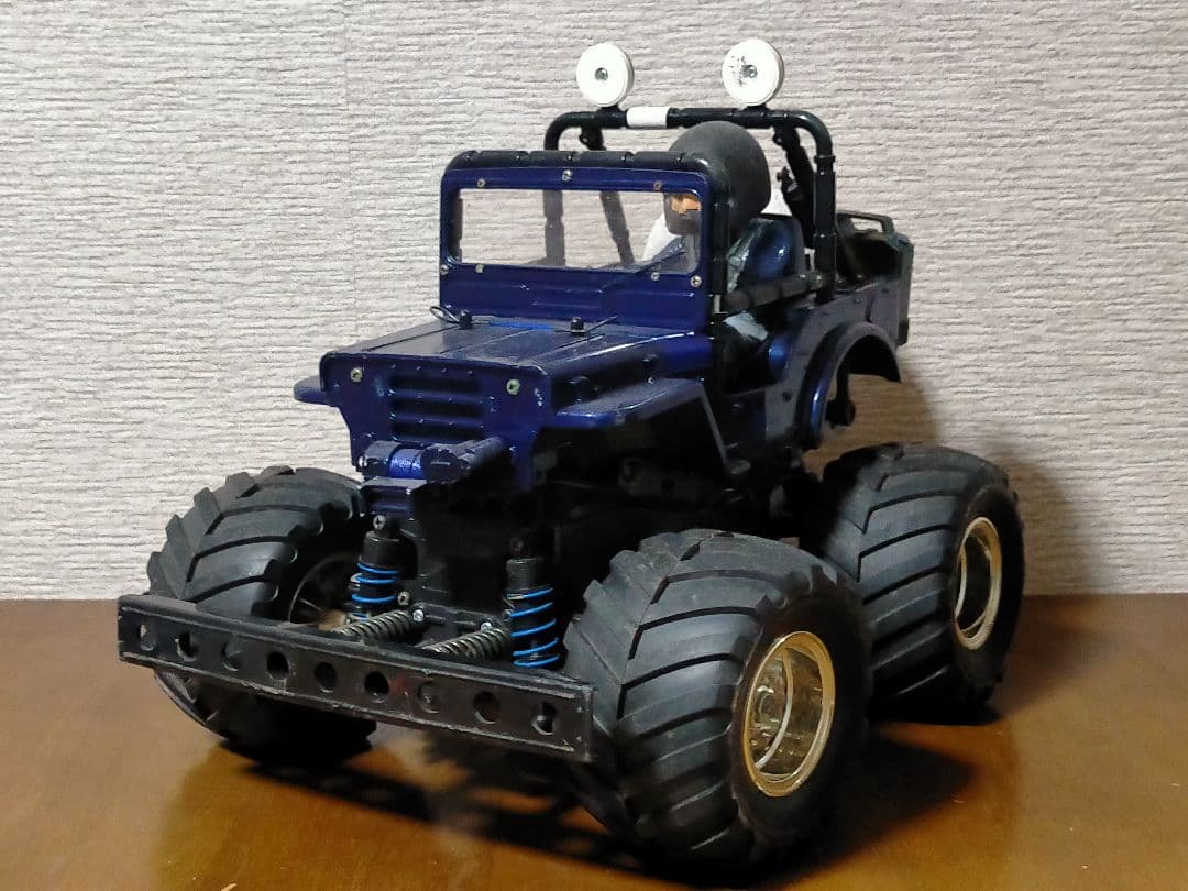 送料込中古タミヤ　ワイルドウイリー2　電動RCラジコン　WR-02　ビッグタイヤ