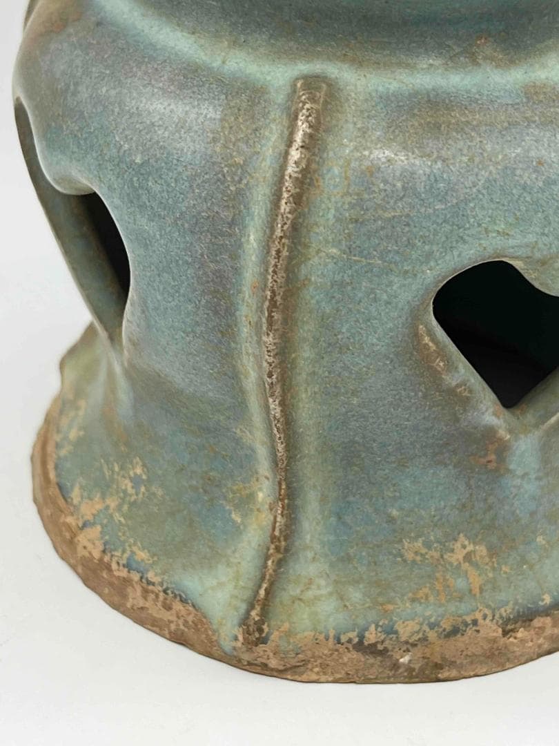 北宋時代　鈞窯広口双龍耳台座型香炉 天青釉瓶　窯変釉尊 水注(C-62)