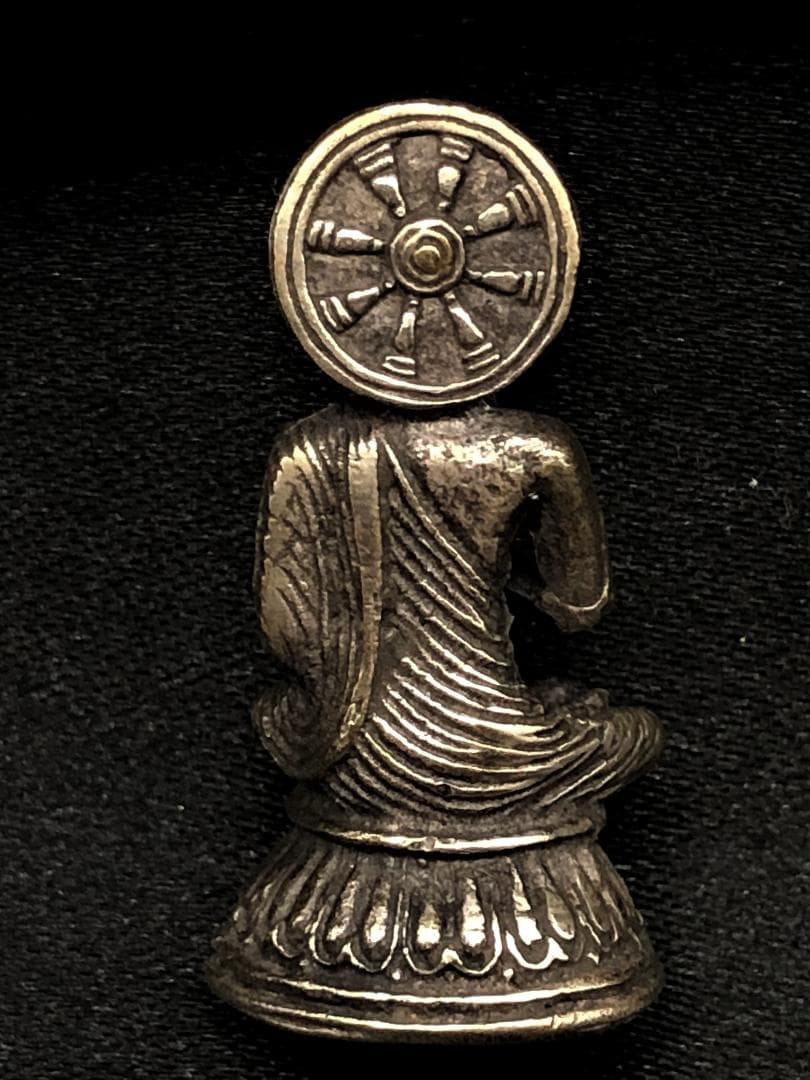 【 タイ鍍銀仏 】　骨董携行仏　ブラーフミー系文字刻