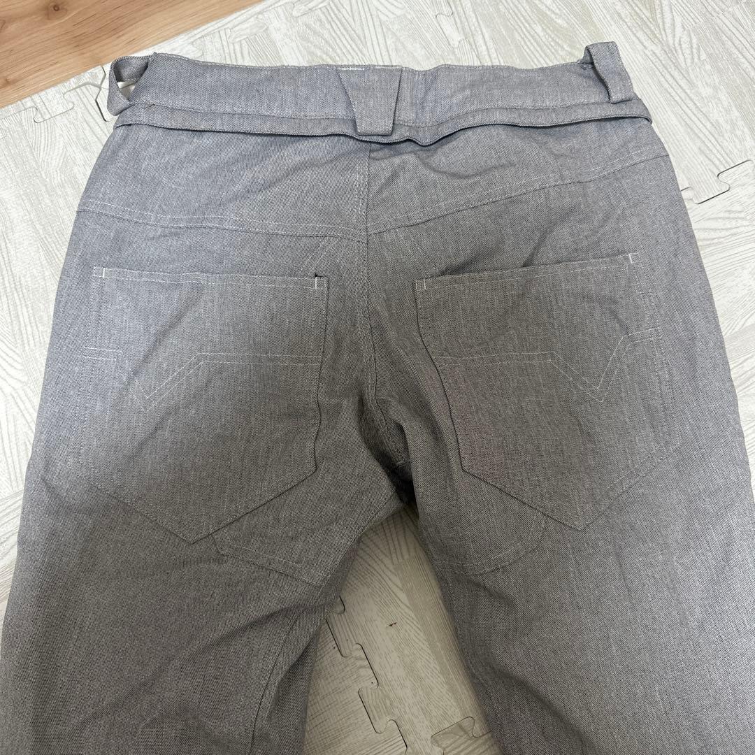 ⭐︎売り切り！早い者勝ち⭐︎VOLCOM⭐︎スノーウェア　レディース