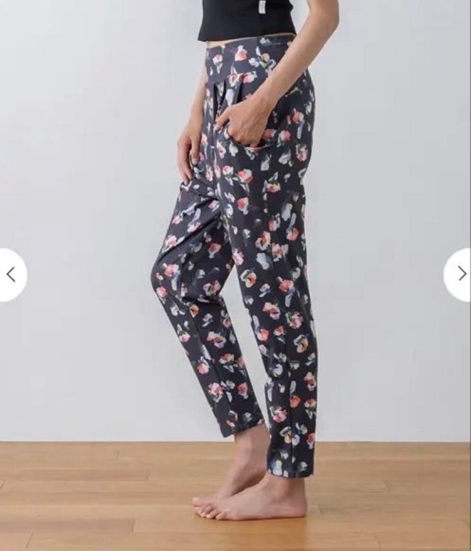 【SUKALA】ローズプリントジョガーパンツ