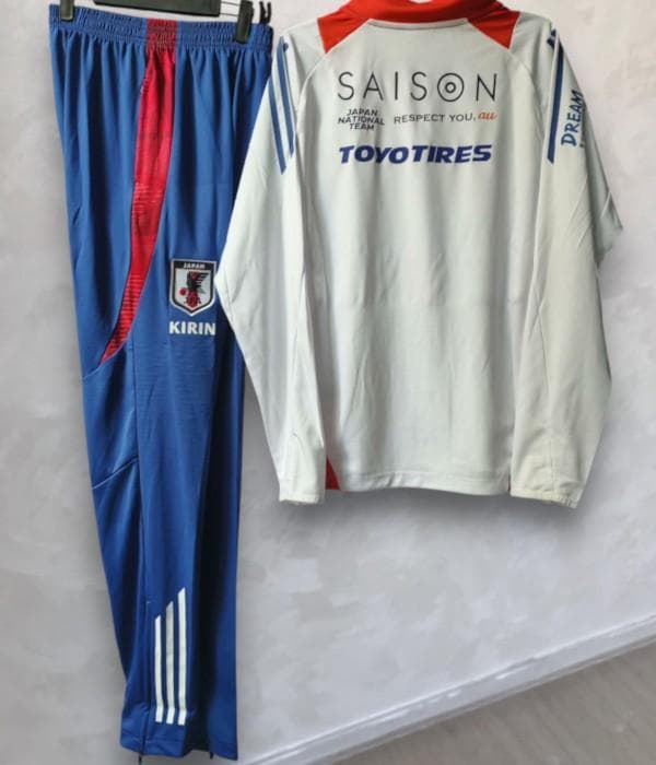 2025 日本代表 ハーフジップ セットアップ トレーニングウェア