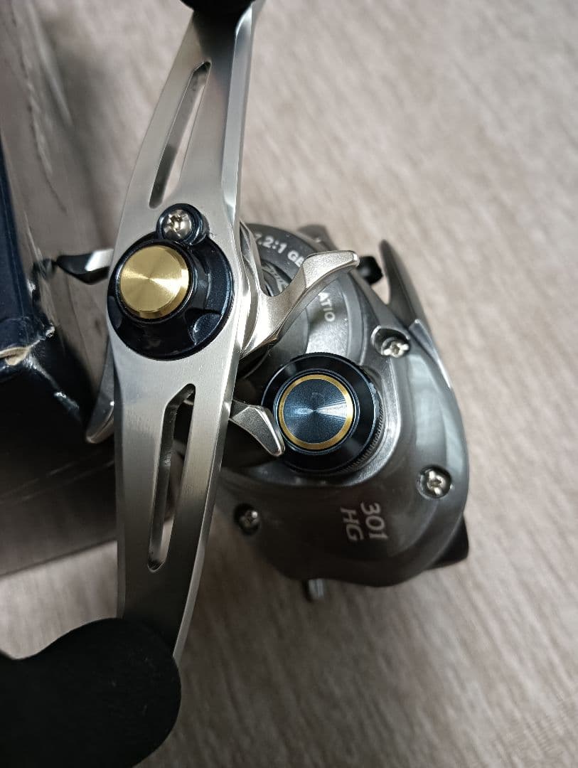 シマノ　ベイゲーム　301HG ベイトリール