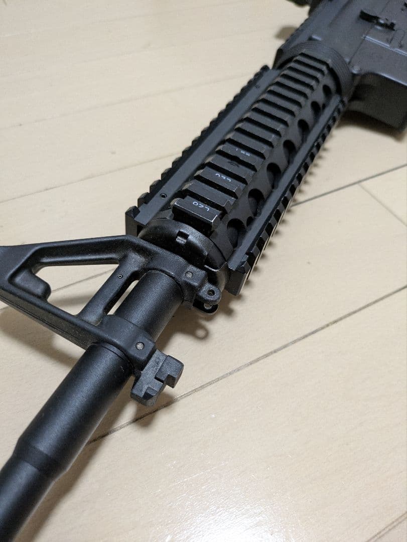 東京マルイ M4 SOPMOD 次世代電動ガン ※予備マガジン、バッテリー付き