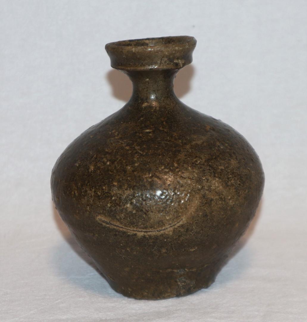 李朝　黒高麗徳利