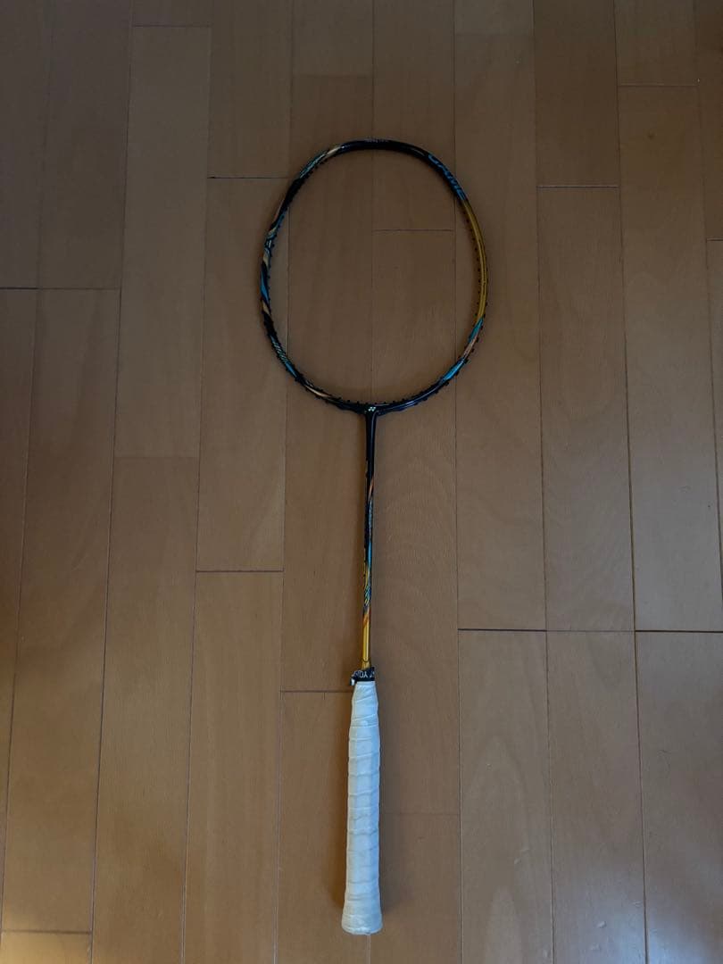 バドミントンラケット アストロクス88d ゲーム