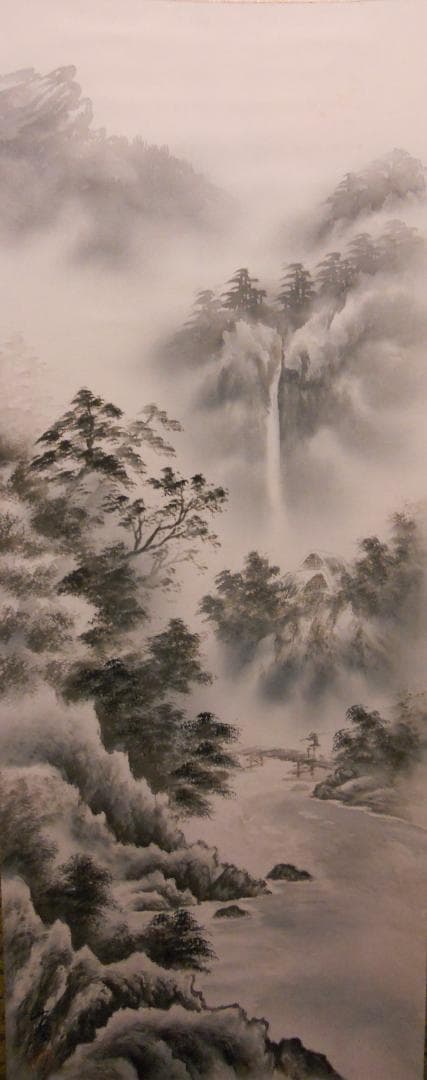 掛け軸 坂口竹春 水墨山水 絹本 希少 軸装 茶道具 掛軸 美品 です。