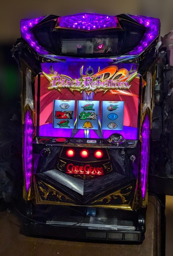 地域限定/送料無料　コードギアス 反逆のルルーシュR2 不要機付