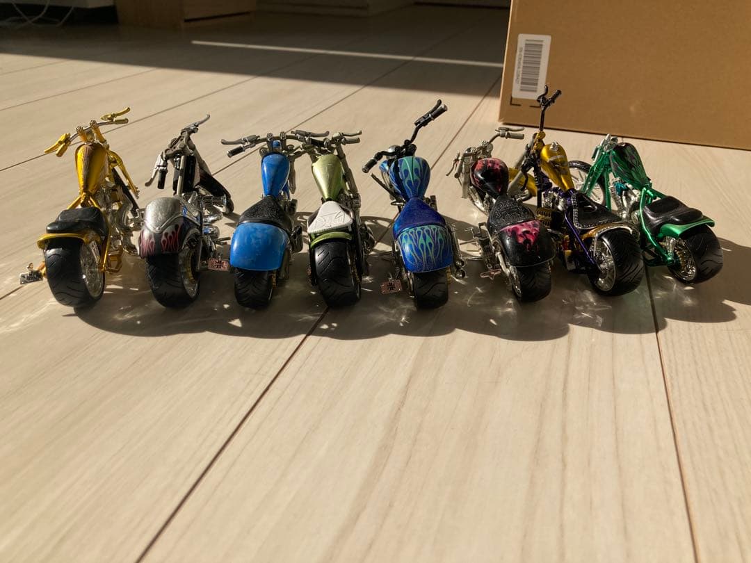 ウエストコーストチョッパーズ　マッスルマシーン　カスタム　バイク　８台セット