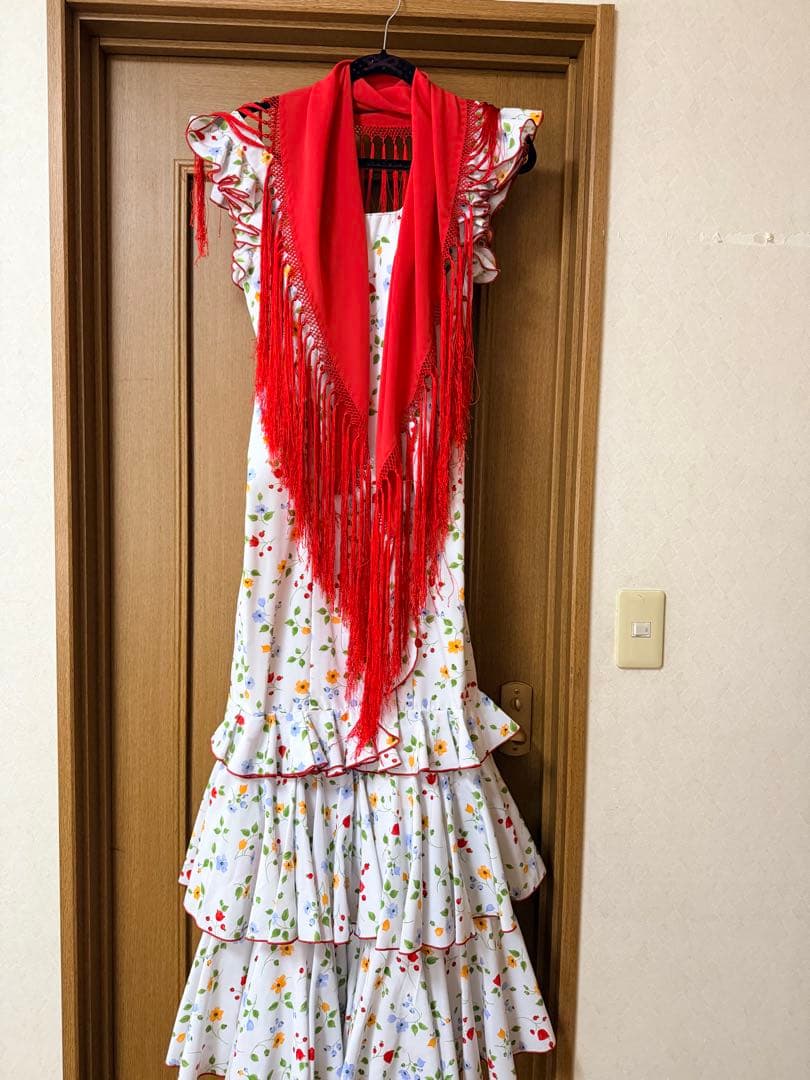 スペイン製　フラメンコドレス マーメイド　花柄