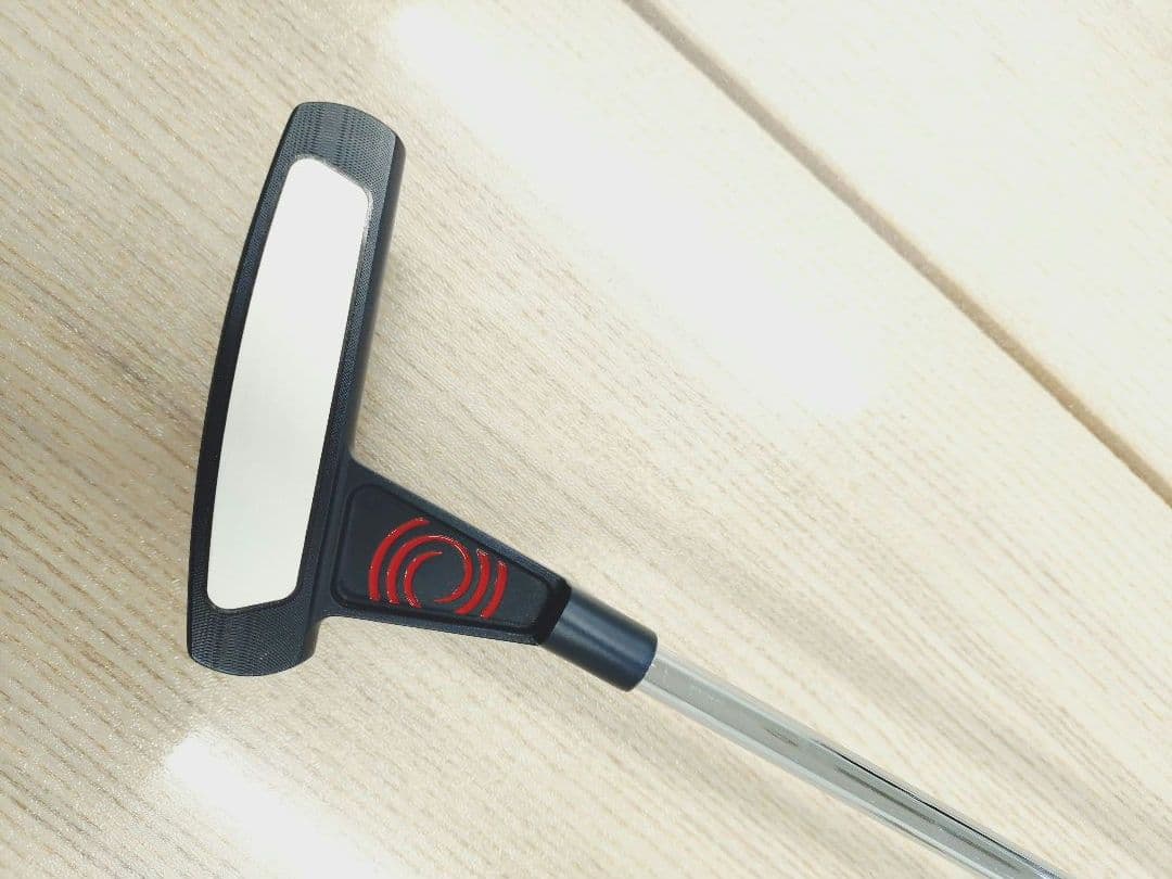 ODYSSEY TRI-BEAM DW パター 34インチ ヘッドカバー付