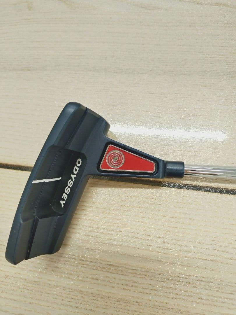 ODYSSEY TRI-BEAM DW パター 34インチ ヘッドカバー付