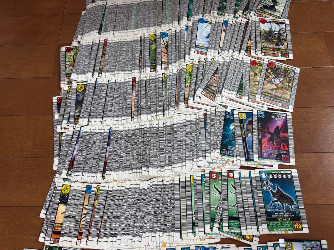 断*中様 800枚以上 ムシキング まとめ 金 銀 銅 アダー 付録 パラレル