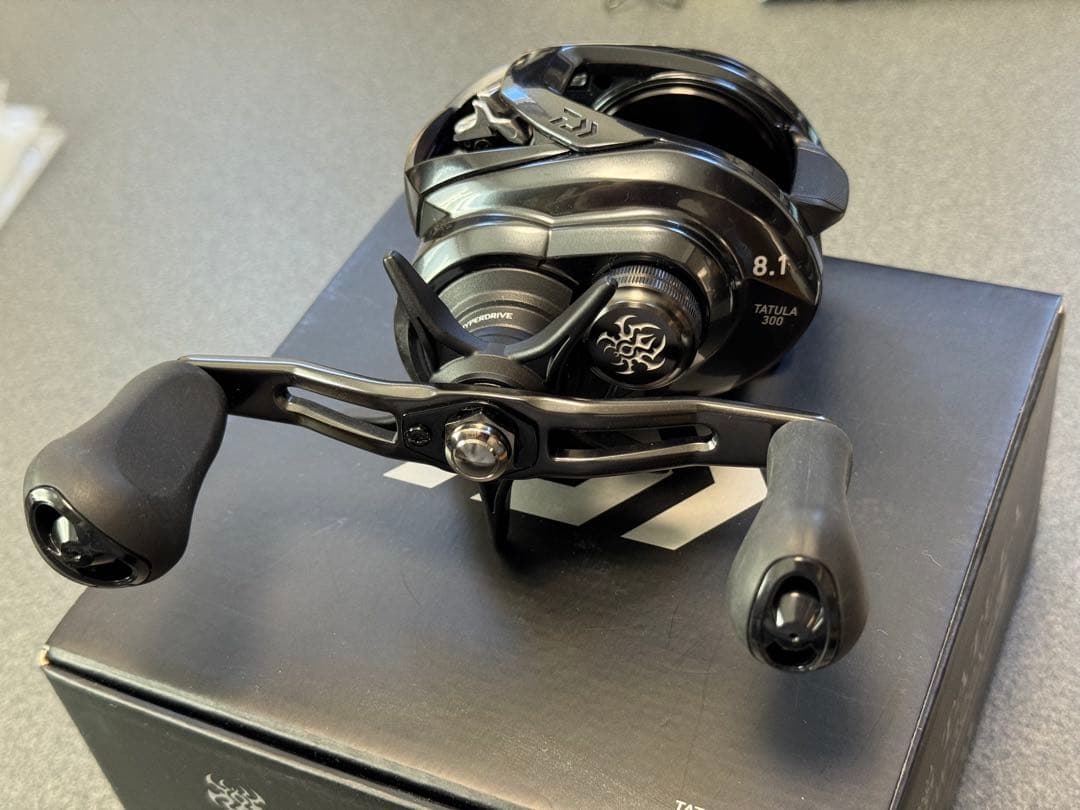 TATULA TW 300XH-L ベイトリール