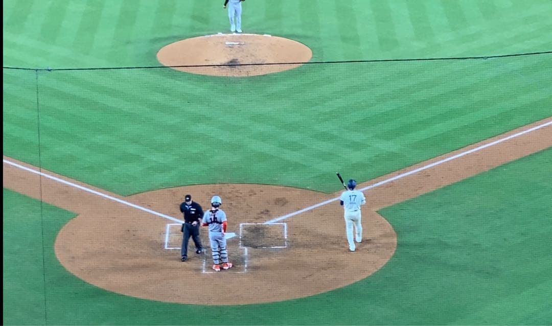 ☆【球場配布数量限定】9/20クレイトンカーショー3000奪三振ボブルヘッド