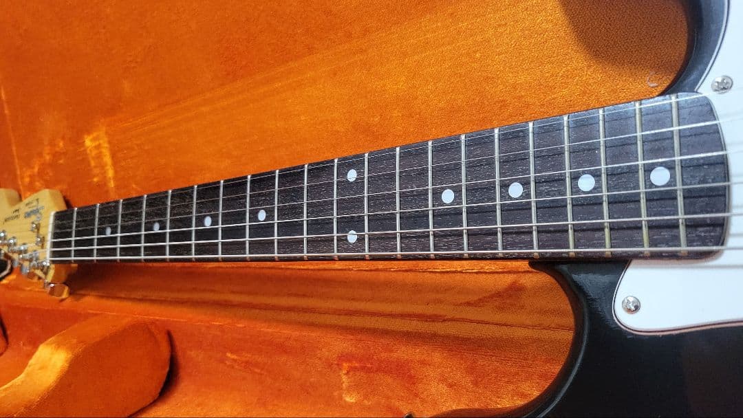 Fender Squier ストラトキャスター Eシリアル　韓国製　80年代