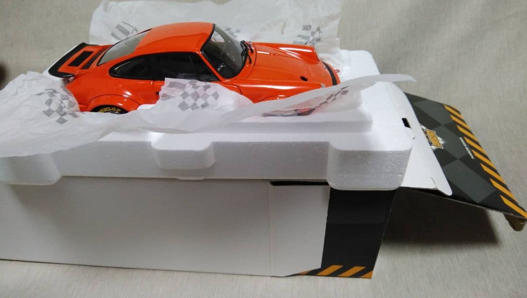 エグゾト　ポルシェ934RSR 1/18