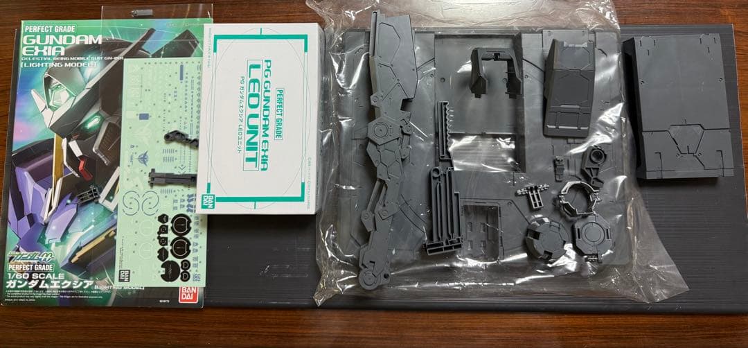 PG ガンダムエクシア　lighting model（制作途中）