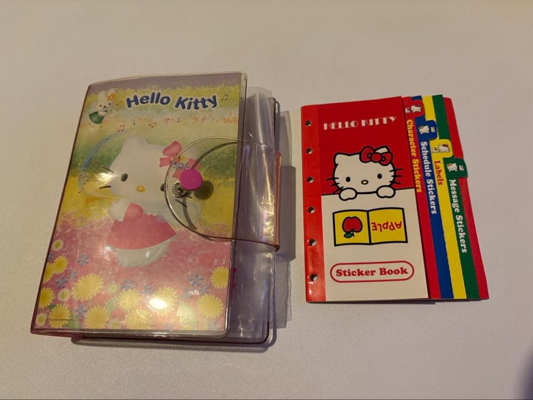 サンリオ　ハローキティ　シール手帳　シール帳　ステッカーブック　平成　当時品
