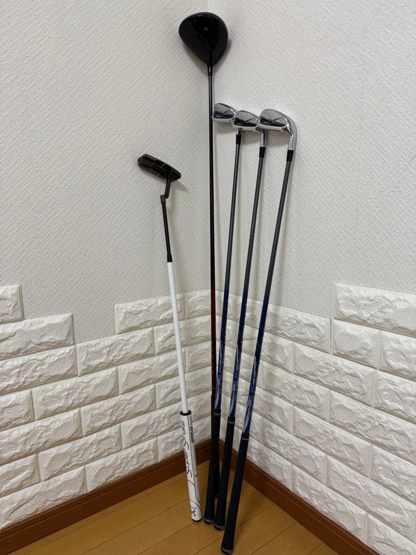 最終値下げ！【Wilson】新品！！キャディバッグとゴルフクラブ5本セット