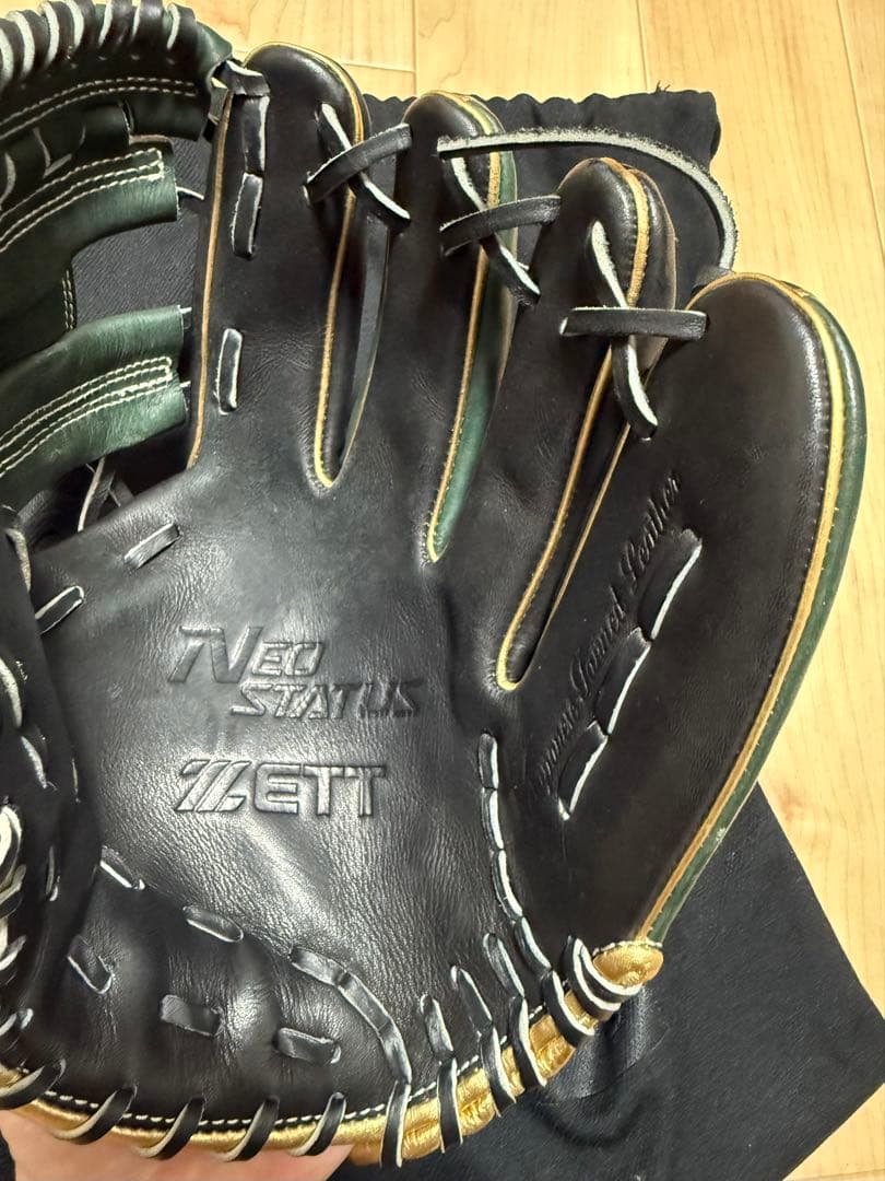 ZETT NEO STATUS 軟式グローブ ブラック/グリーン