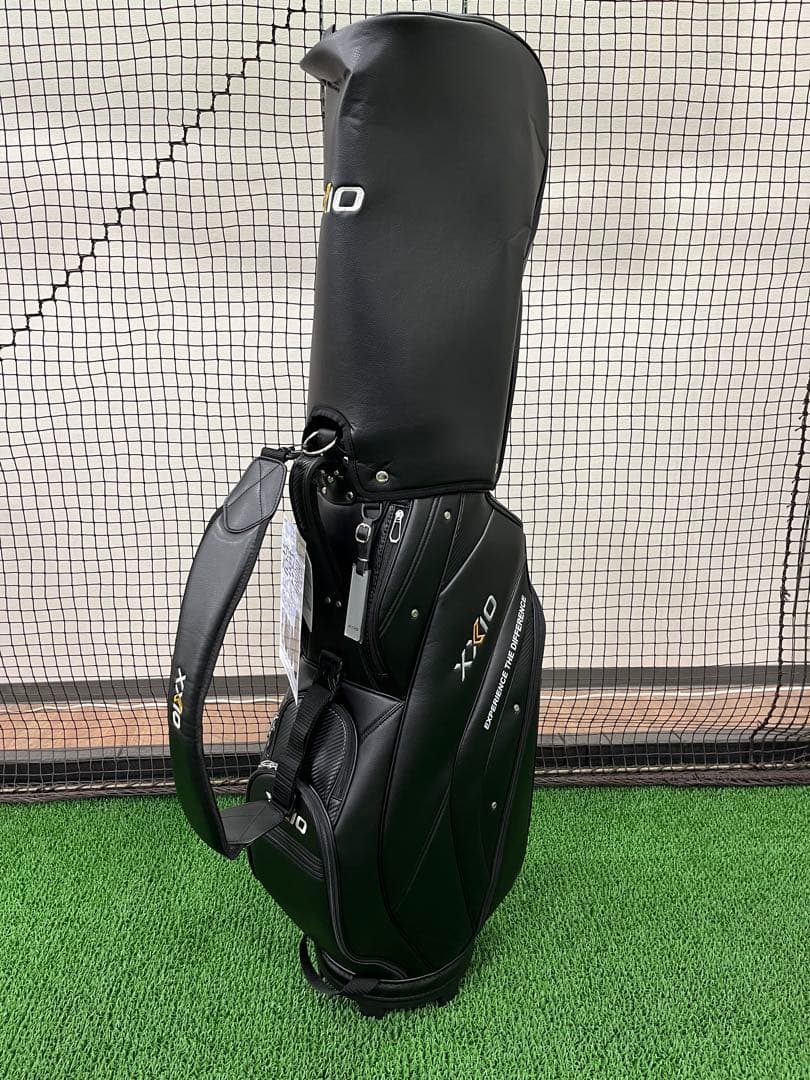 新品 ゼクシオ キャディバッグ ブラック