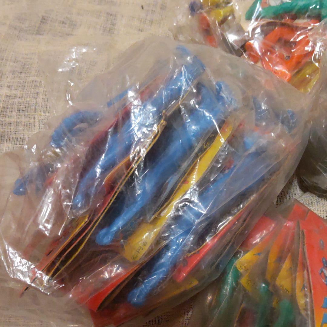 ウルトラマン　消しゴム　40 体くらい　ポピー