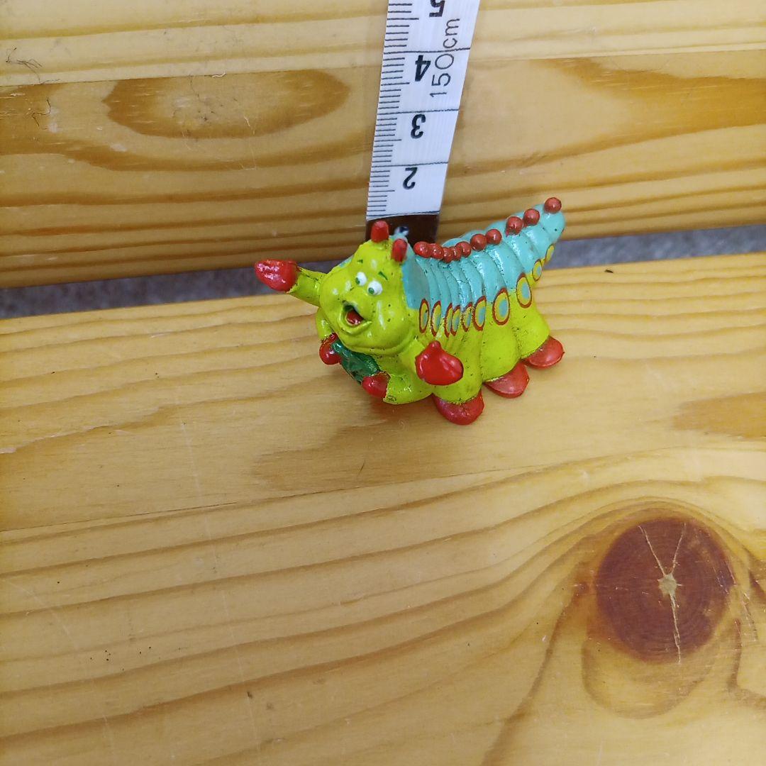 バグズライフ ハイムリック フィギュア 芋虫 ピクサー