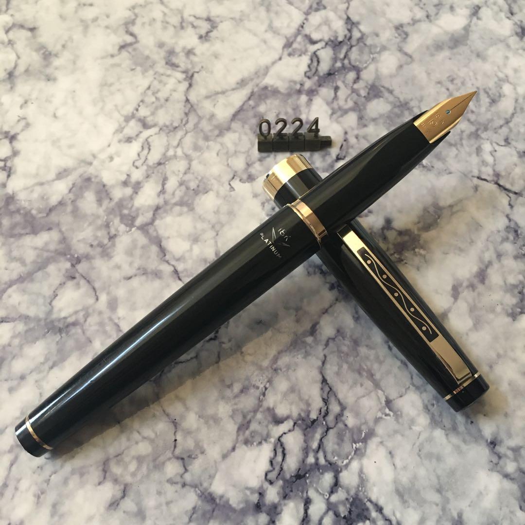 #0224 オーバーホール済み 万年筆 PLATINUMプラチナ ロング 18k