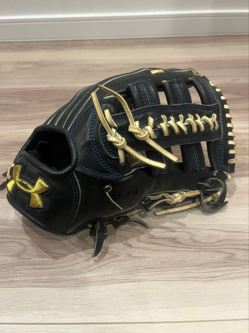 Under Armour 軟式グローブ 外野手用