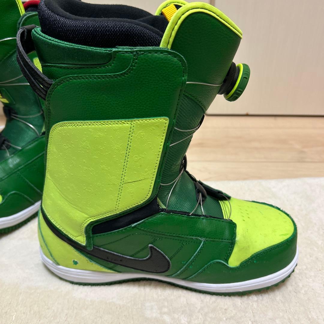 Nike スノーボードブーツ グリーン/イエロー