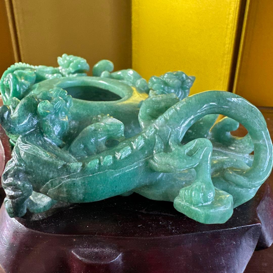 翡翠，置物，文房具，彫刻 ，木製台座付き