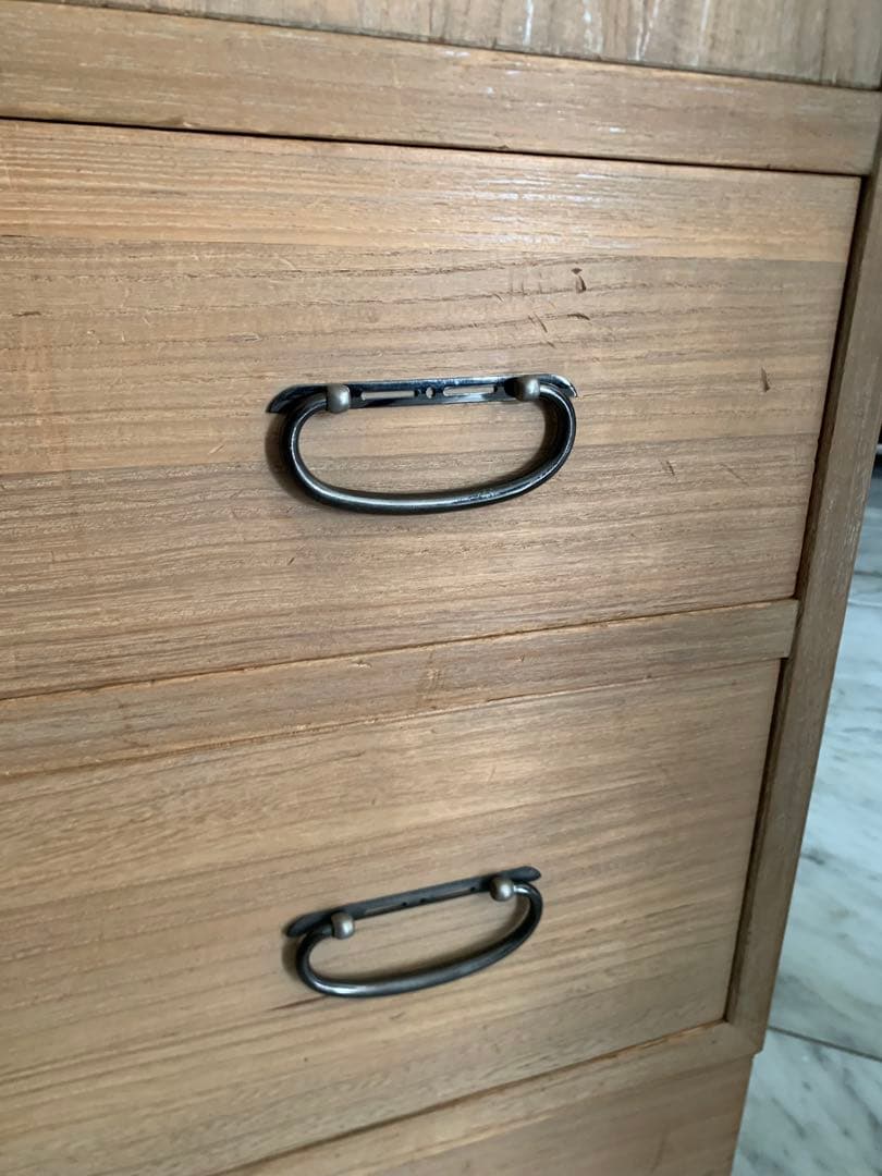 桐箪笥漆塗 ・アンティーク