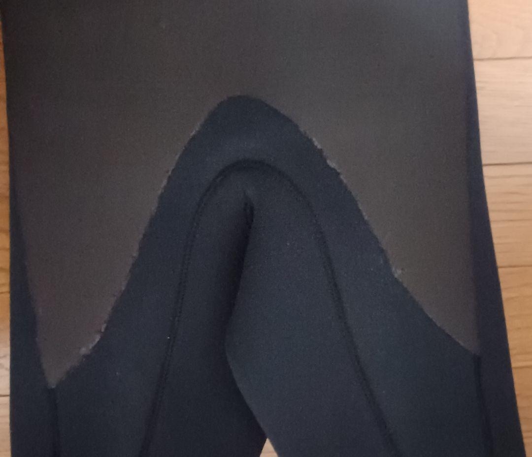 hac15　ビラボン　BILLABONG　セミドライ5×3mm 　メンズM